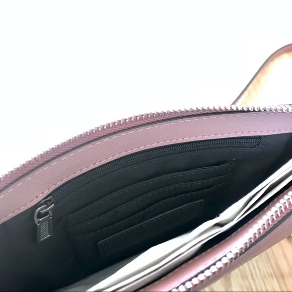 Brand New Rebecca Minkoff Leo Flat Crossbody - Picture 5 of 8